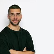 Mikail Ucal-H231_WebP90Q